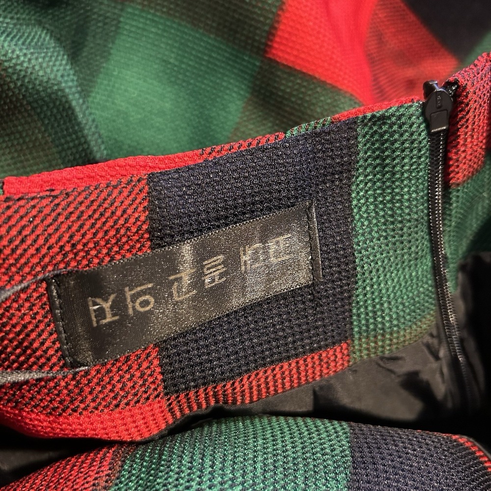 Holiday Red And Green Plaid Skirt Women's‎ Size 8 Elf Holiday Party - Picture 4 of 5